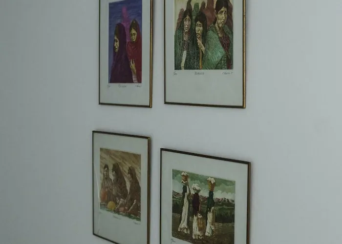 Beach-front Bahia Dorada Vakantiehuis Estepona