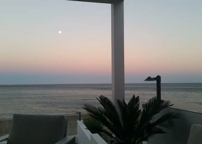 Beach-front Bahia Dorada Tatil Evi