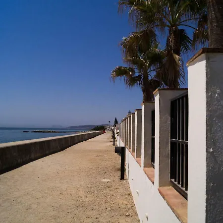 別荘 Beach-front Bahia Dorada *