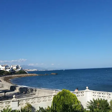 Beach-front Bahia Dorada